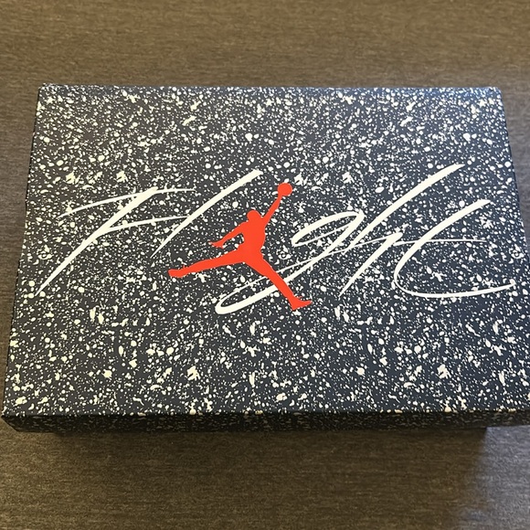 Jordan 4 midnight navy’s - Picture 4 of 4